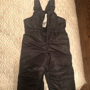 Snow pants